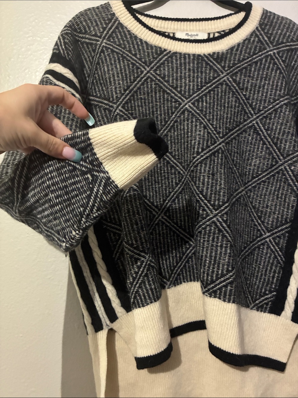 Madewell 100% Merino Wool Argyle Diamond Flip Sweater - Picture 8 of 9